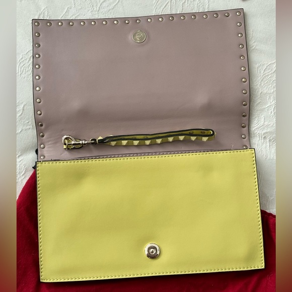 Valentino Clutch - Picture 4 of 15